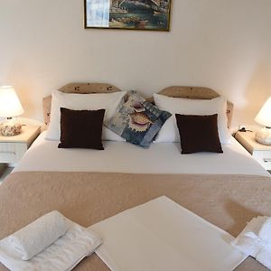 Apartments & Rooms Jelka